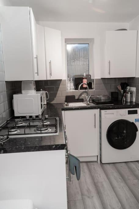 Home In Failsworth Manchester Kültér fotó